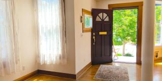 Rockridge Duplex | 3 Bed / 2 Bath | Hardwood Floors | Dogs Considered Rockridge Duplex | 3 Bed / 2 Bath | Hardwood Floors | Dogs Considered Gallery 4