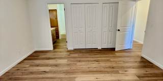 Remodeled 3-BR Home in Bloomington Gallery 14