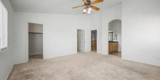 8345 W PONTIAC Gallery 25