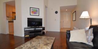 Meridian - Top-Floor 1 Bedroom | 1 Bath with City Views Gallery 4