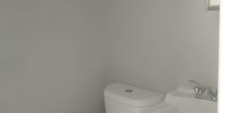 Cozy Upgraded 1bedroom Condo Gallery 6