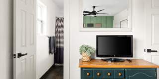 423 N 73rd Place Gallery 29