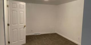 Coleman Place 3-bedroom, 2-bath Condo Gallery 21