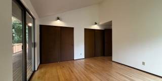 Amazing Lake Forest Park Home Gallery 13
