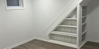 1100 SPRINGVALE Road Gallery 17