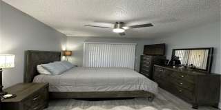 3198 CLAREMONT Place Gallery 13