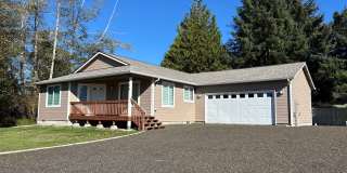 Spacious 3-Bedroom, 2-Bedroom in Ocean Shores! Gallery 1