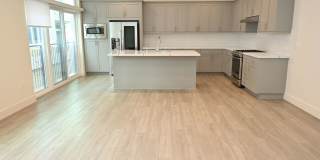 Upscale 2-BR Dual-Suite Condo in Downtown San Jose Gallery 4