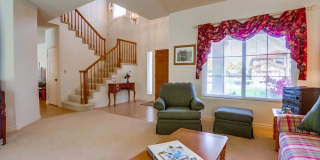 Spacious 4 Bedroom Shadowridge Home Available May 1st Gallery 5