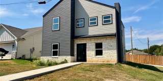 5114 Stoneridge Drive Gallery 1