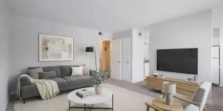 Briarcliff Gallery 32