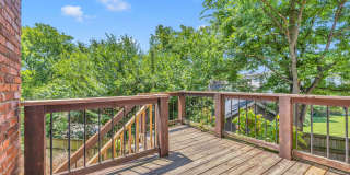 Beautifully maintained and move-in ready 4BR home with a basement Gallery 9