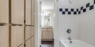 Regatta Apartments Gallery 11