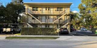 5963 SW 66th Ter Gallery 2