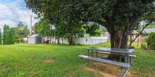 285 Bridle Path Road Gallery 49
