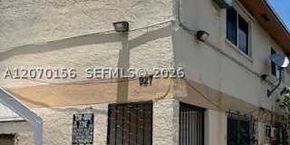 927 NW 7th Ct Gallery 1
