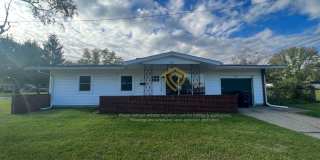 Updated Style Ranch House in Anderson with 3 Bedrooms and 1 Bathroom is Available NOW! Gallery 1