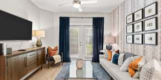 Cortland at the Hill Gallery 13