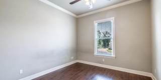 9009 East Woodruff Avenue Gallery 18