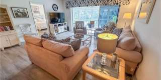4240 Lake Forest Dr Gallery 7