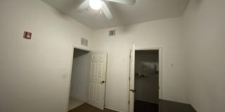 1418 Nw 3rd Avenue Gallery 1