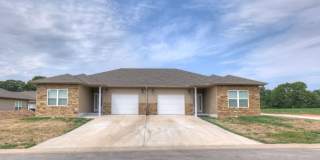 UNIT NOW AVAILABLE ! ! 2-BEDROOM 2-BATH DUPLEXES LOCATED IN NEOSHO! Rent-$1,300 Gallery 1