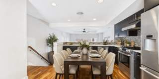 Luxury 23-Ft-Wide 3bed 2.5 bath Northern Liberties Townhome w/ Garage Parking, Finished Basement & Roof Deck Gallery 13