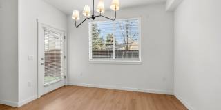 51st Street Apartments Gallery 1