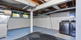 Bellevue Home For Rent! Gallery 24