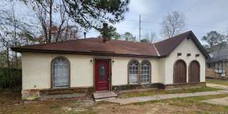 6105 Jennifer Lane Gallery 2
