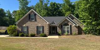3BR Beauty in Country Club Estates Gallery 1