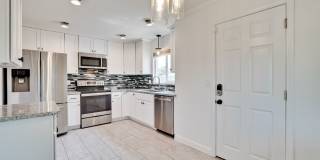 Rare 2 Bed 1 Bath Home with Huge Private Backyard Gallery 9