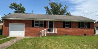 Freshly Updated Rancher w/ Detached Garage!! Gallery 1
