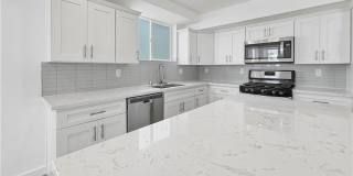 10918 1/2 Hesby Street Gallery 8