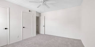 The Riverview Gallery 78