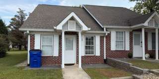 2 bed 2 bath duplex Gallery 1