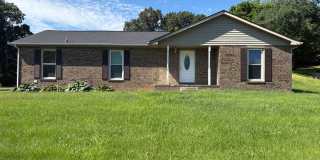 Quaint Ranch style home in Clarksville Quaint Ranch style home in Clarksville Gallery 1