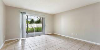 Spacious 4 Bed Condo Gallery 6