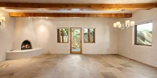 Beautiful Santa Fe Home Just 1.1 Miles from the Plaza Gallery 5