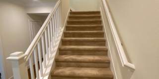 ALMOST NEW, SUPER CLEAN 2 BED, 2.5 BATHS, WOOD FLOORS, STAINLESS STEEL APPLIANCES, CLUBHOUSE WITH POOL Gallery 7
