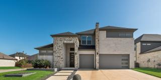 Stunning 5-Bedroom Home with Modern Features Built in 2022 Gallery 1