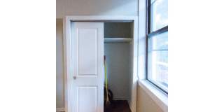 413 S 11TH Street Gallery 15