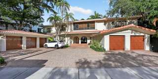 325 Sunset Drive Gallery 14