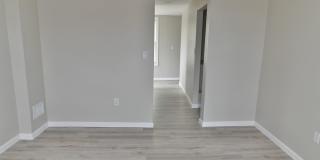 Beautifully Renovated 3 Bedroom with Parking Gallery 22