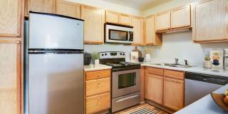 West Pointe Apartment Homes Gallery 3