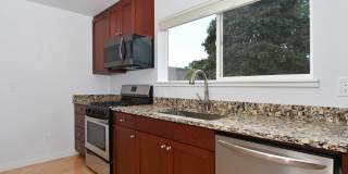 Beautiful Newer Construction (2019) 1 Bedroom/1 Bath ADU in Convenient Location (Central District) Gallery 11