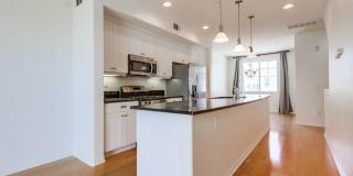 Available Now! Tri-Level 3 Bedroom 3.5 Bath Townhome!! Gallery 19