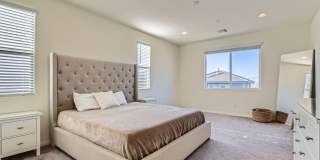 4 Bed 3 Bath Luxury FURNISHED Home for Rent! Gallery 15