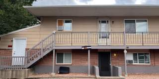 2 Bedroom Unit on University Dr. 2 Bedroom Unit on University Dr. Gallery 1