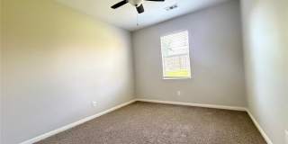 2134 Redbud Drive Gallery 12